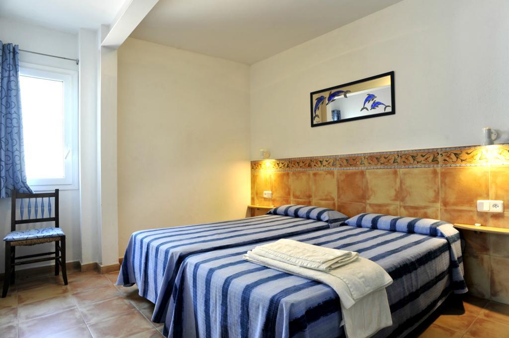 Apartaments El Berganti En Canyelles Petites ロザス エクステリア 写真