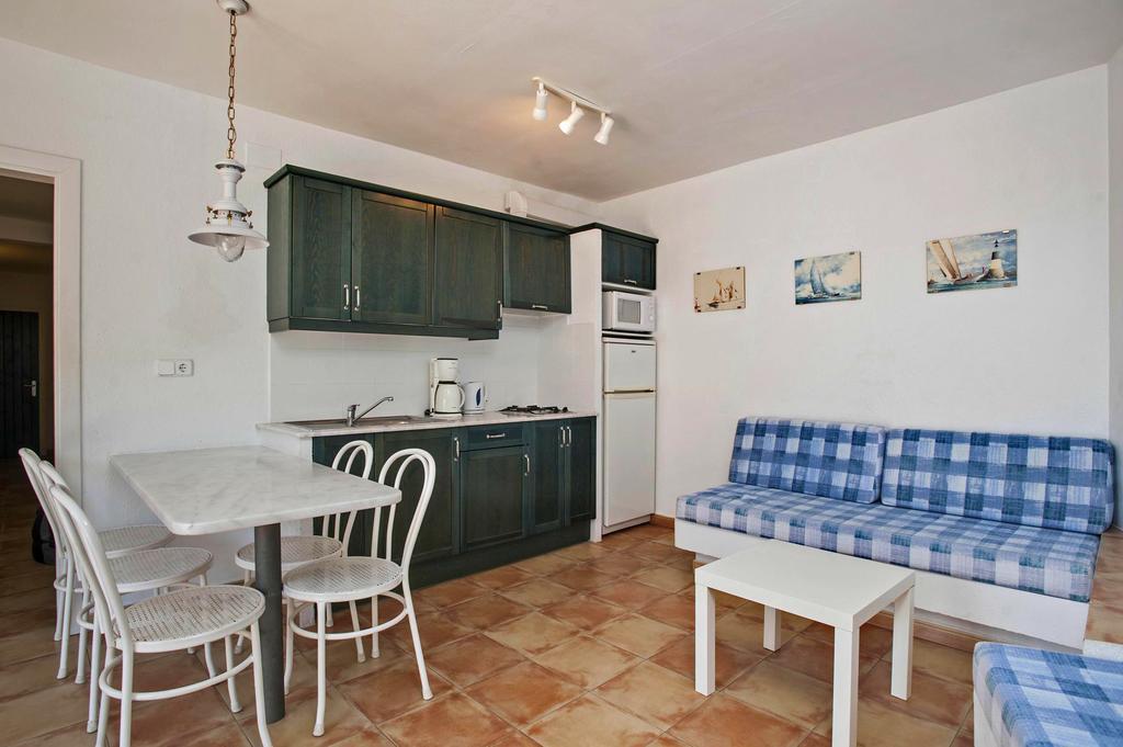 Apartaments El Berganti En Canyelles Petites ロザス エクステリア 写真